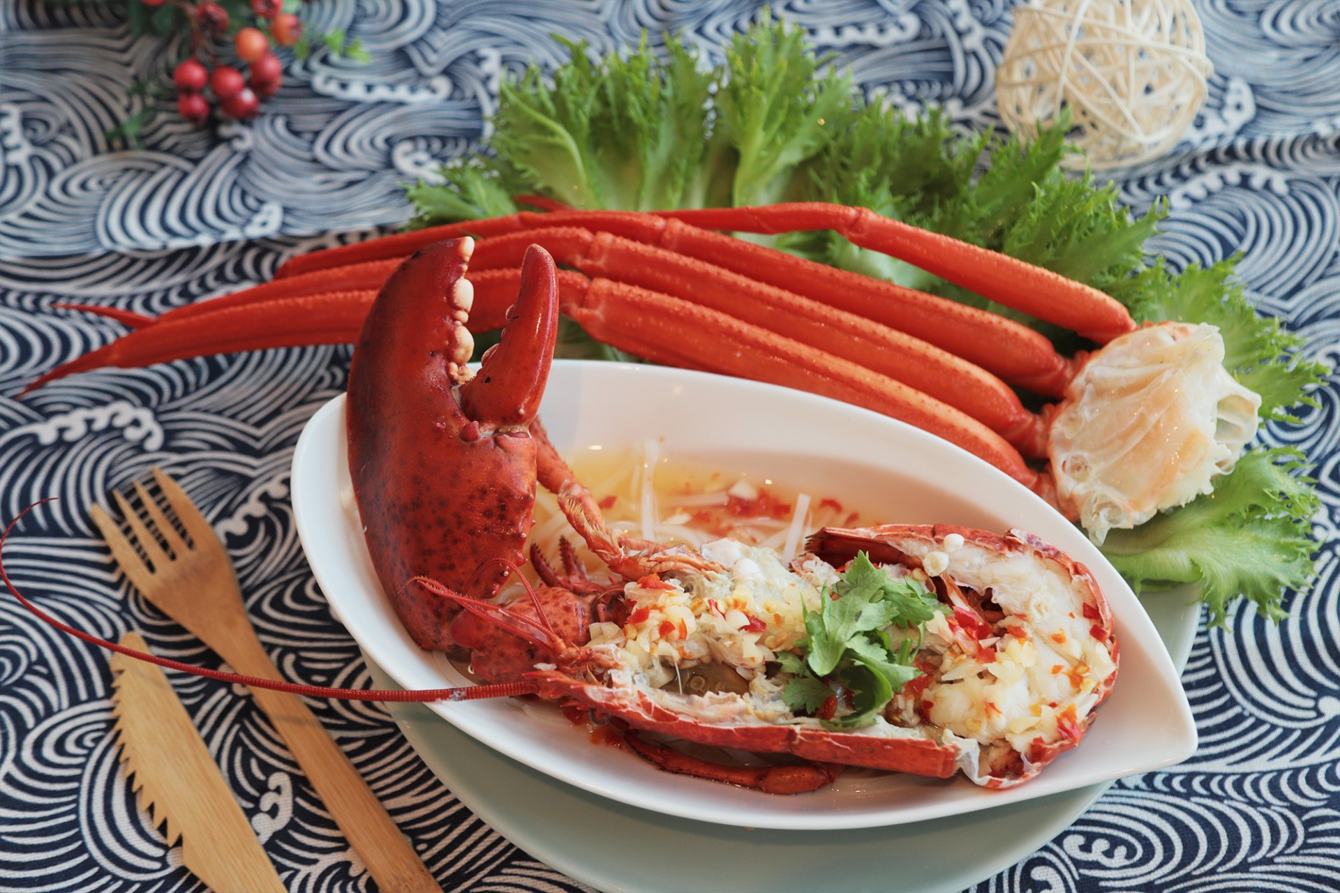 超狂龍蝦之夜11月等你來享用！泰式波士頓龍蝦再加碼送松葉蟹！